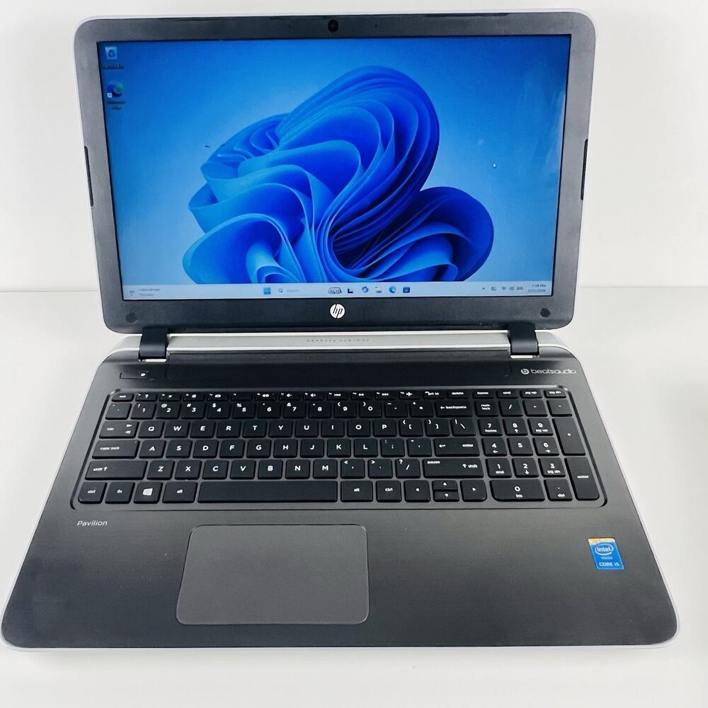 HP Pavilion 15-082NR Notebook PC i5 Processor Beats Audio